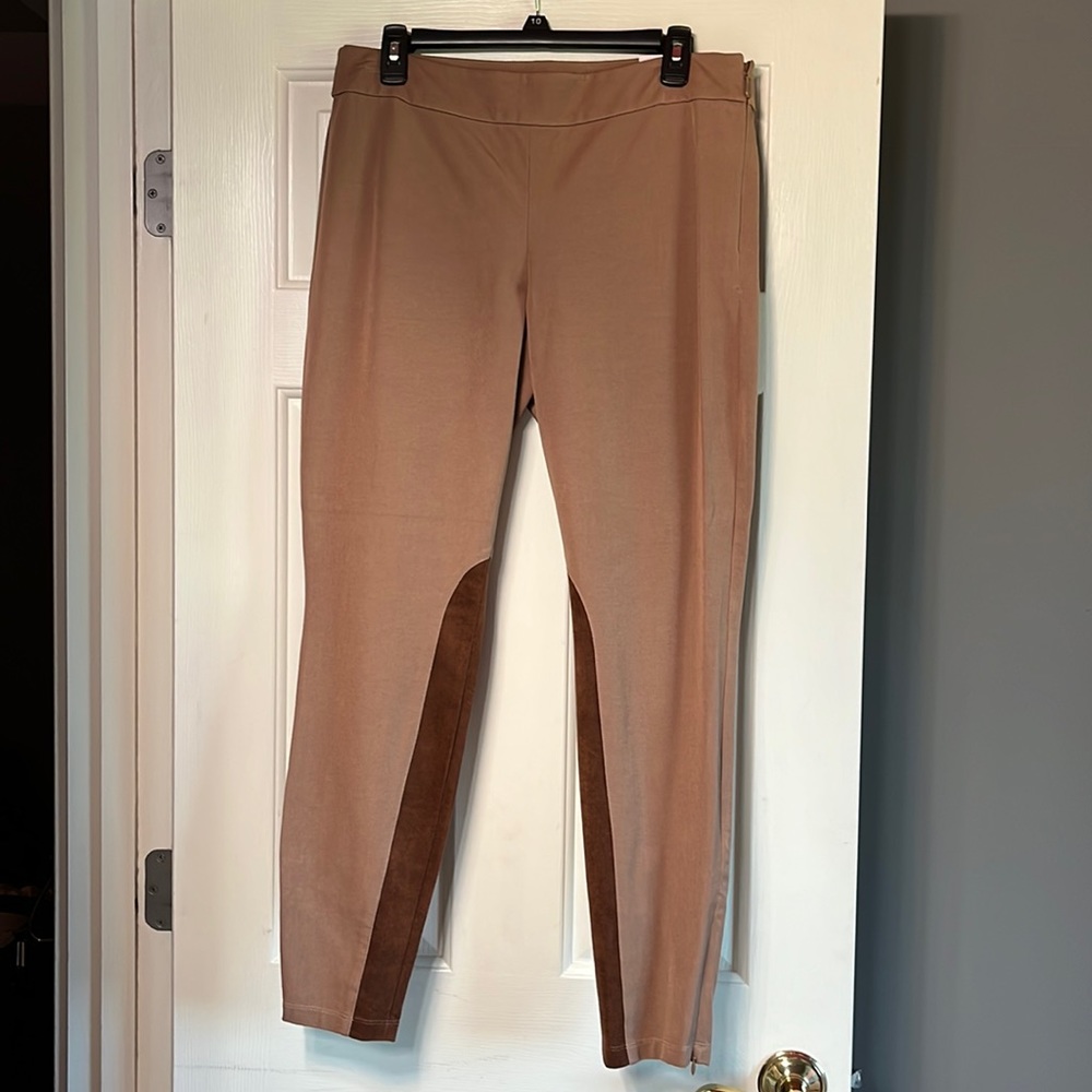 Women’s White House Black Market Leggings NWT